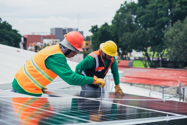 Peut-on installer un panneau solaire sur un mur de clôture Peut-on installer un panneau solaire sur un mur de clôture